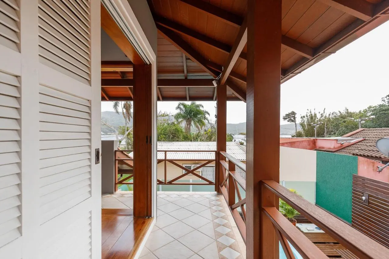 Casa Paradisiaca Na Lagoa Da Conceicao Florianopolis Holiday home
