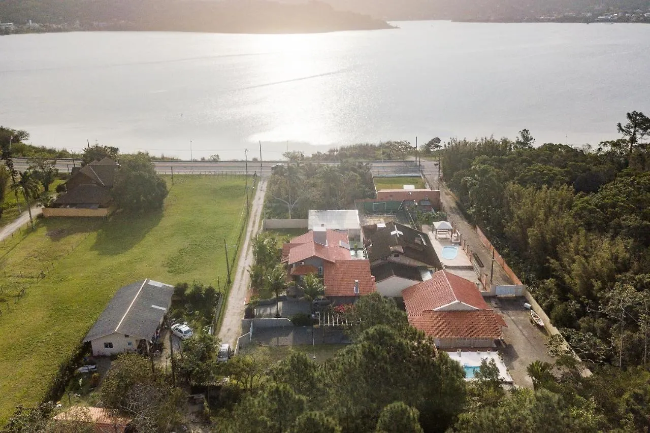 Casa Paradisiaca Na Lagoa Da Conceicao Florianopolis Holiday home